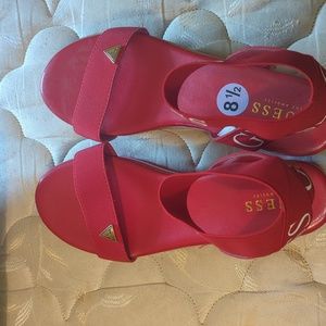 Guess Platform Sandal 8.5